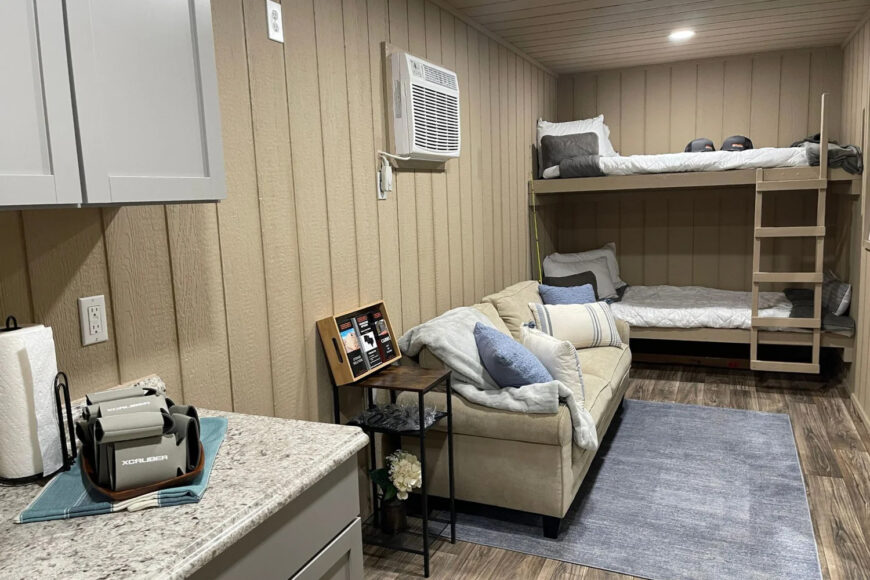 40' Bunkhouse Cabin - Image 4