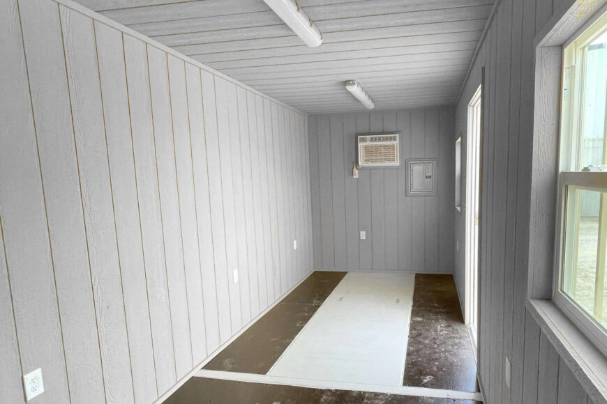 40' Mobile Office with Storage - Image 3