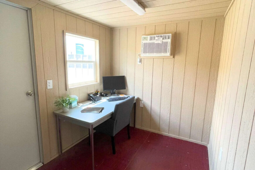 20' Mobile Office with Storage - Image 5