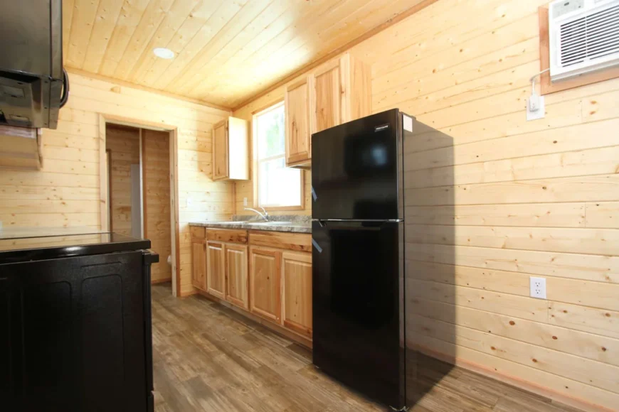 53' Retreat Cabin - Image 5
